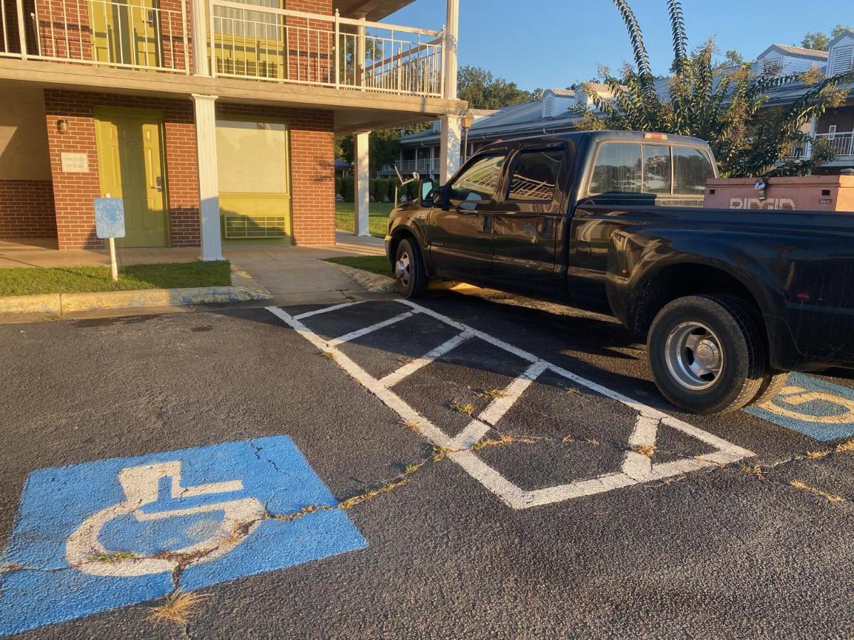 Motel 6 Sandersville, Ga Exterior photo